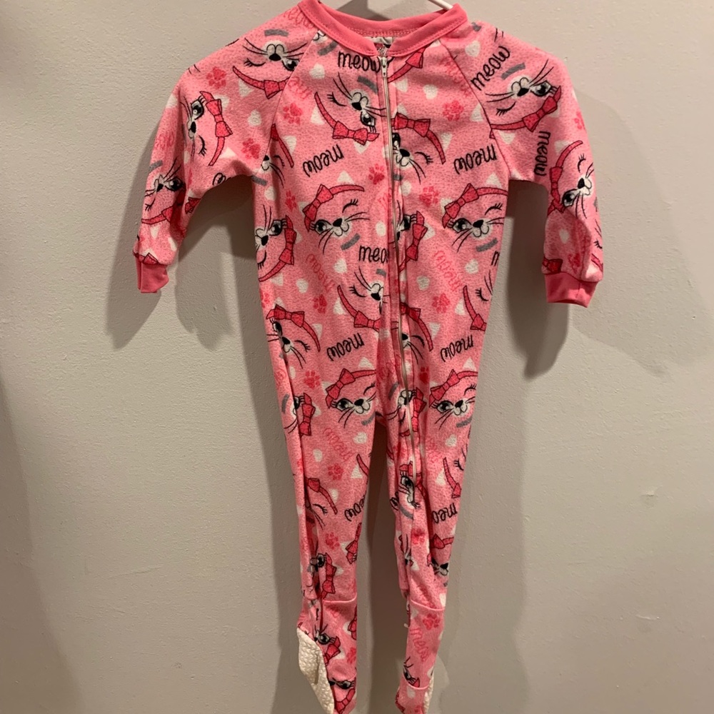 3/$12 sweet n sassy Pajamas sleeper